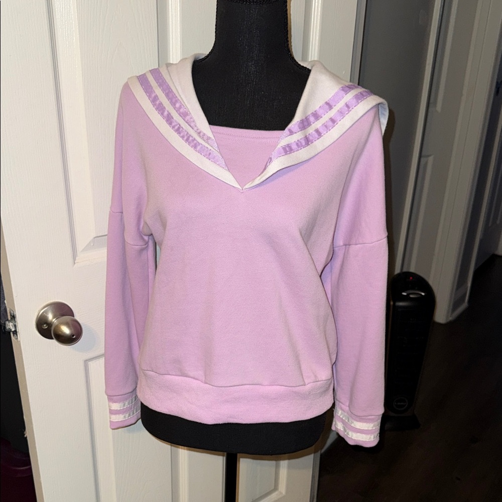 🖤SUPER BEARY LAVENDER/WHT SAILOR SWEATER SIZE S/M🖤